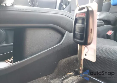 2018 Honda Hr-V Lx z USA, uszkodzony, nr VIN 3CZRU6H33JM731267